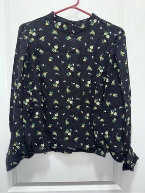 H&M Women's Black Floral Long-Sleeve Blouse